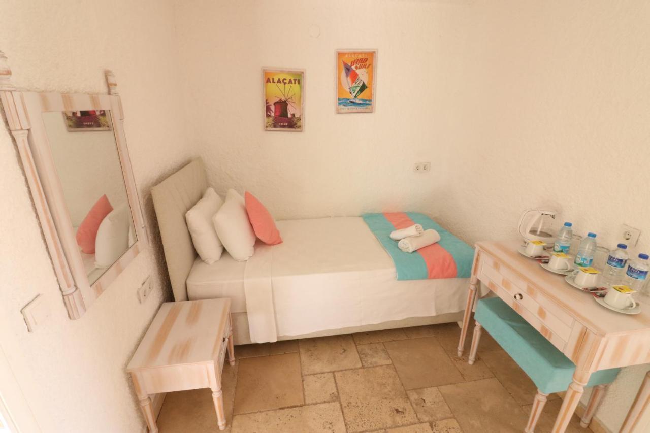 Galya Otel אלאקאטי מראה חיצוני תמונה