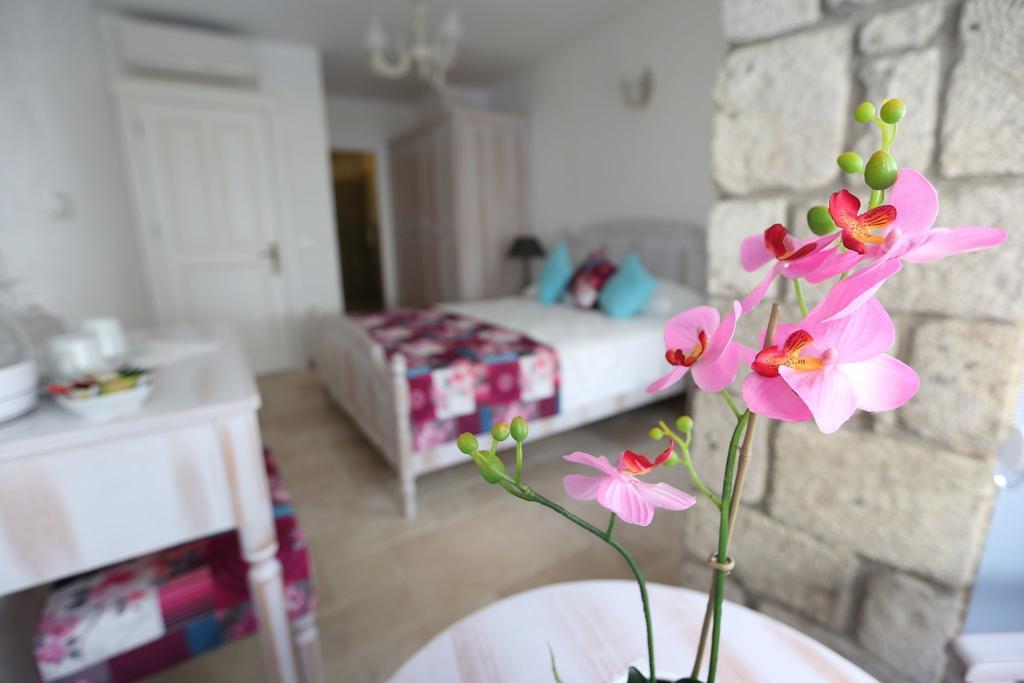 Galya Otel אלאקאטי מראה חיצוני תמונה