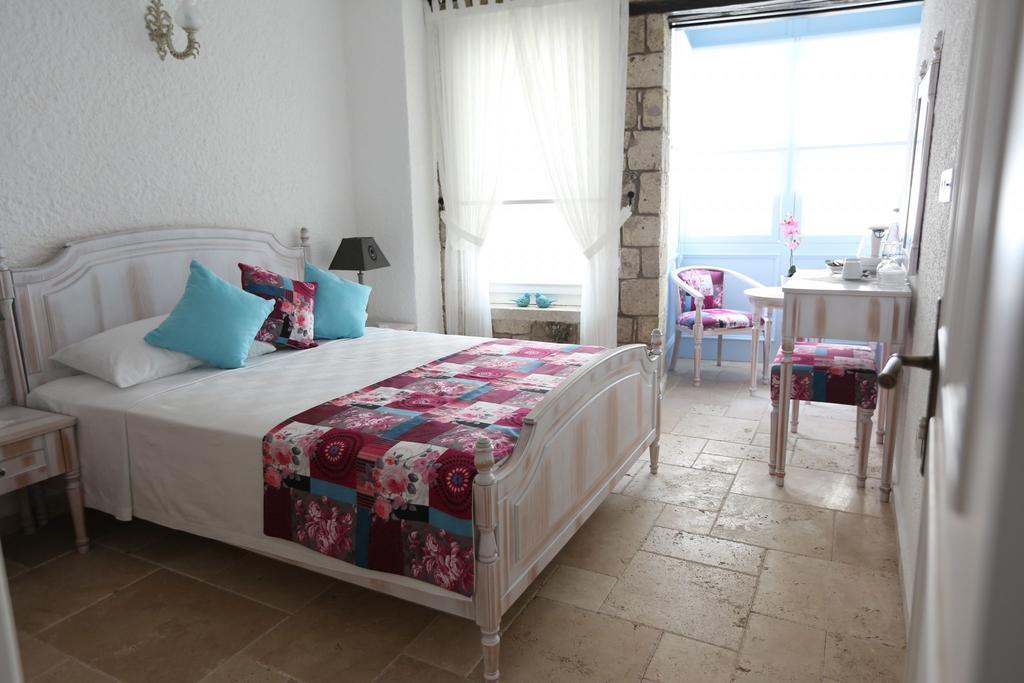 Galya Otel אלאקאטי מראה חיצוני תמונה