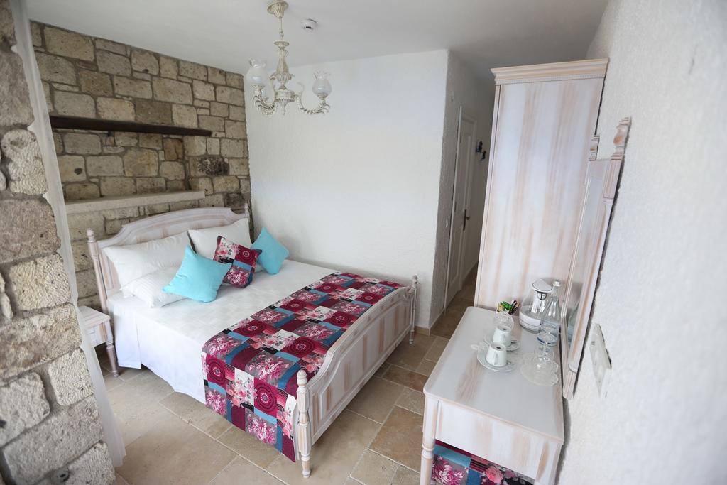 Galya Otel אלאקאטי מראה חיצוני תמונה